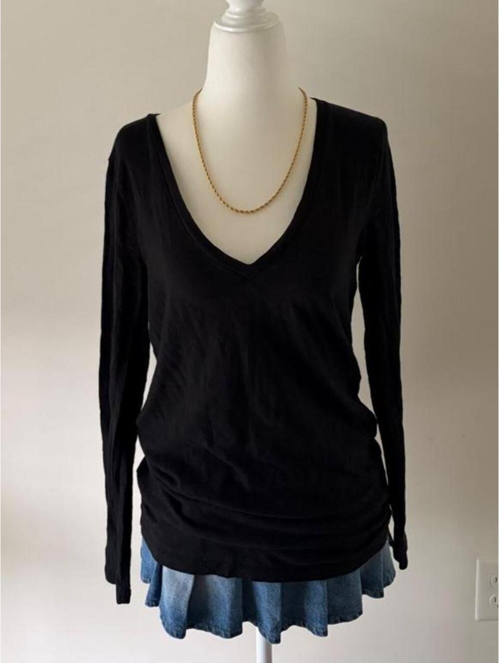 Y2K Merona Black V-Neck Long Sleeve Top 🖤